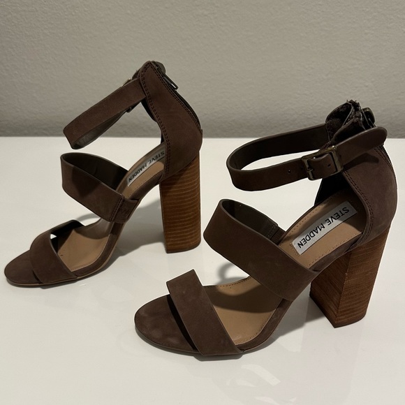 💚 CLEAR OUT SALE 💚 Steve Madden Sunlight Heeled Sandals - Picture 7 of 7